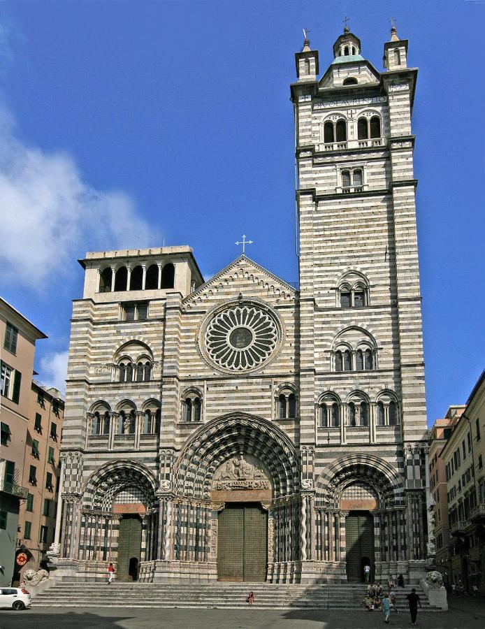 A 2 Passi Dal Centro Apartment Genova Exterior foto