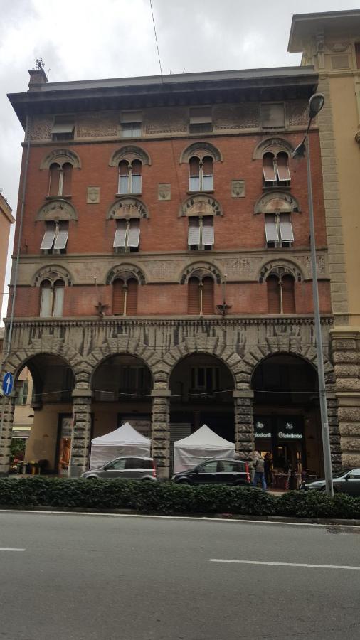 A 2 Passi Dal Centro Apartment Genova Exterior foto